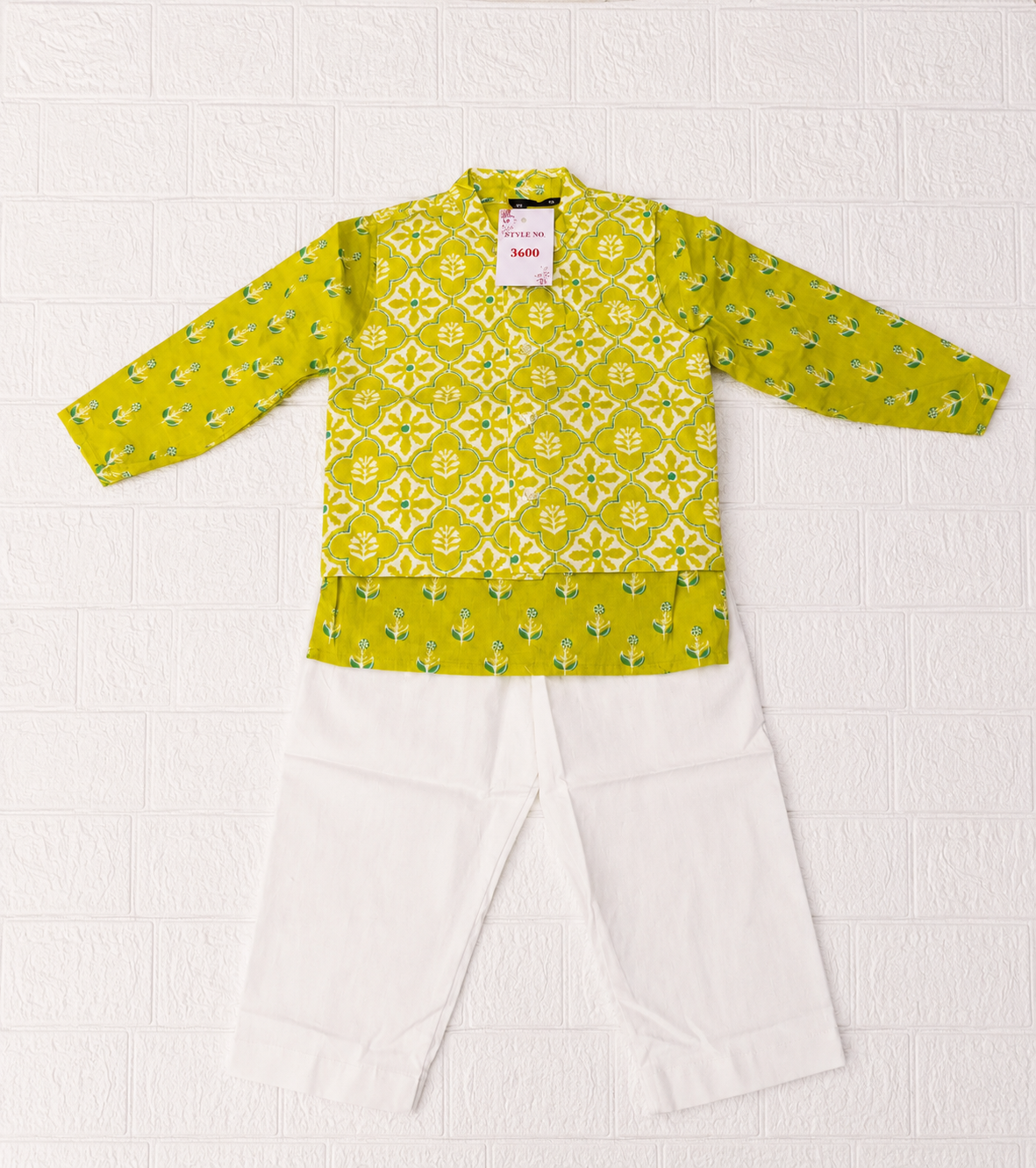 Lime Green Floral Print Kurta & White Pant Set - Mamadada