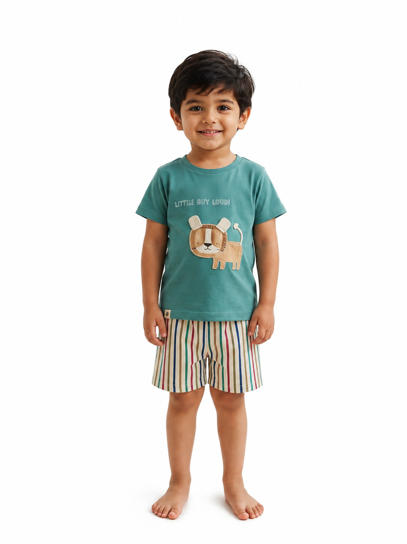 Cute Lion Applique Half Sleeve T-Shirt & Shorts