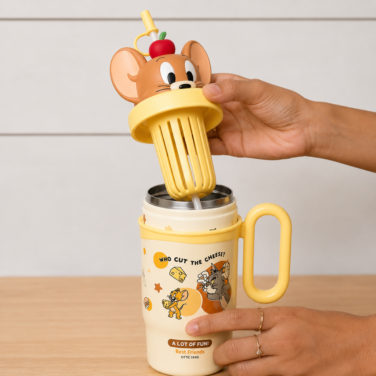 Cartoon Character Stainless Steel Insulated Straw Tumbler for Kids | Leak-Proof Sipper Cup with Handle