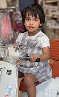 Sleeveless Check Frock