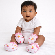 Pink Snuggle Newborn Mittens & Booties Set