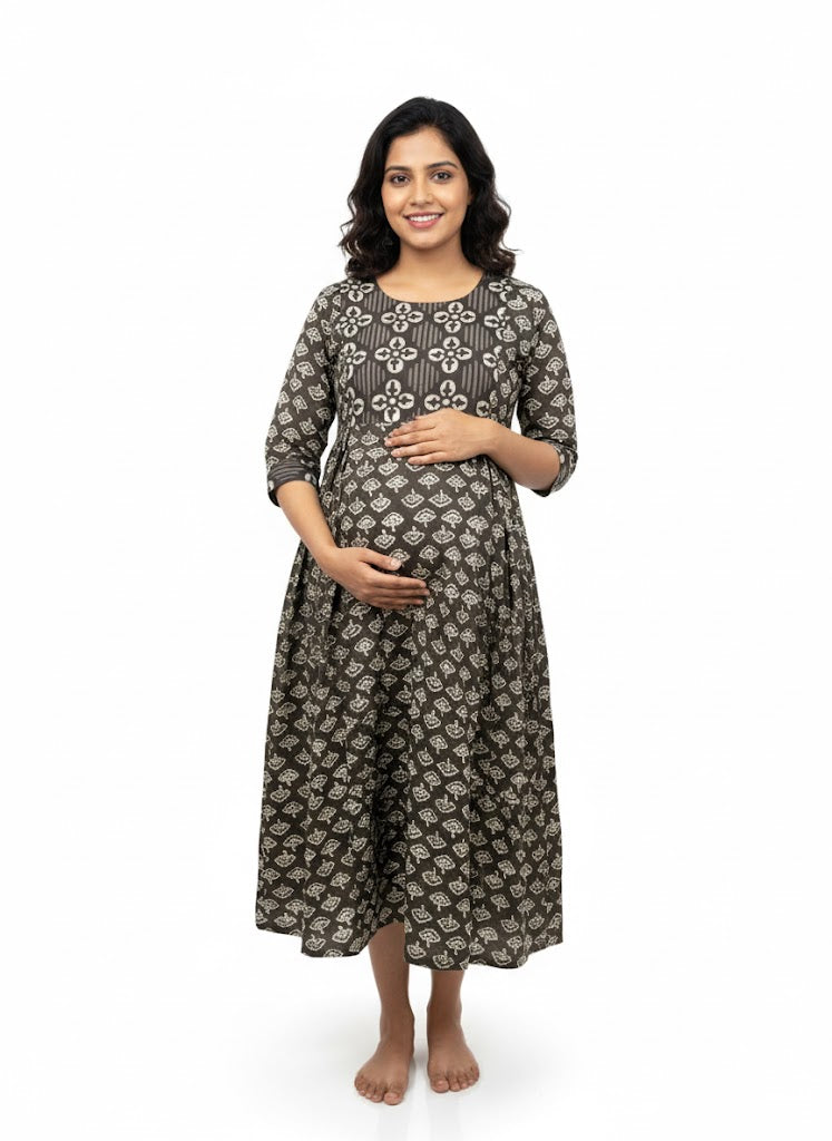 Black & White Printed Maternity Dress